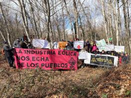 STOP macroeólicas Sur de Cantabria inicia el “Proyecto AMorosos” con una marcha en defensa de los hayedos de Valdeprado del Río