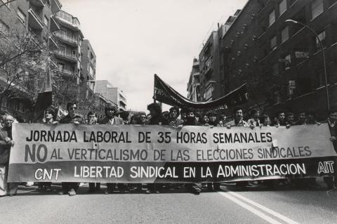 Llega la Escuela de Rebeldía: agitando mentes a golpe de memoria