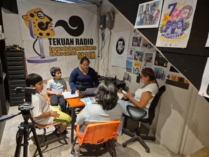 Escuela Alpuyeca - Morelos - México - Basurero
